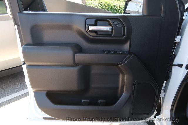 2023 Chevrolet Silverado 1500 Silverado 1500 4WD Crew Cab LWB - 23050000 - 12
