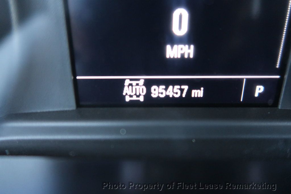 2023 Chevrolet Silverado 1500 Silverado 1500 4WD Crew Cab LWB - 23050000 - 26