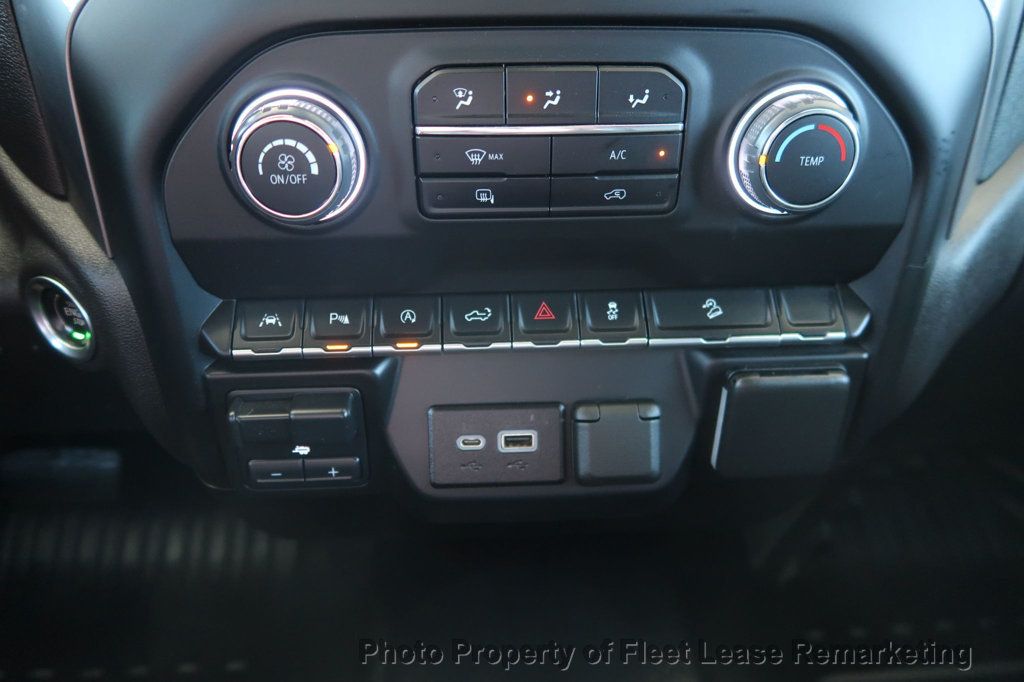 2023 Chevrolet Silverado 1500 Silverado 1500 4WD Crew Cab LWB - 23050000 - 29