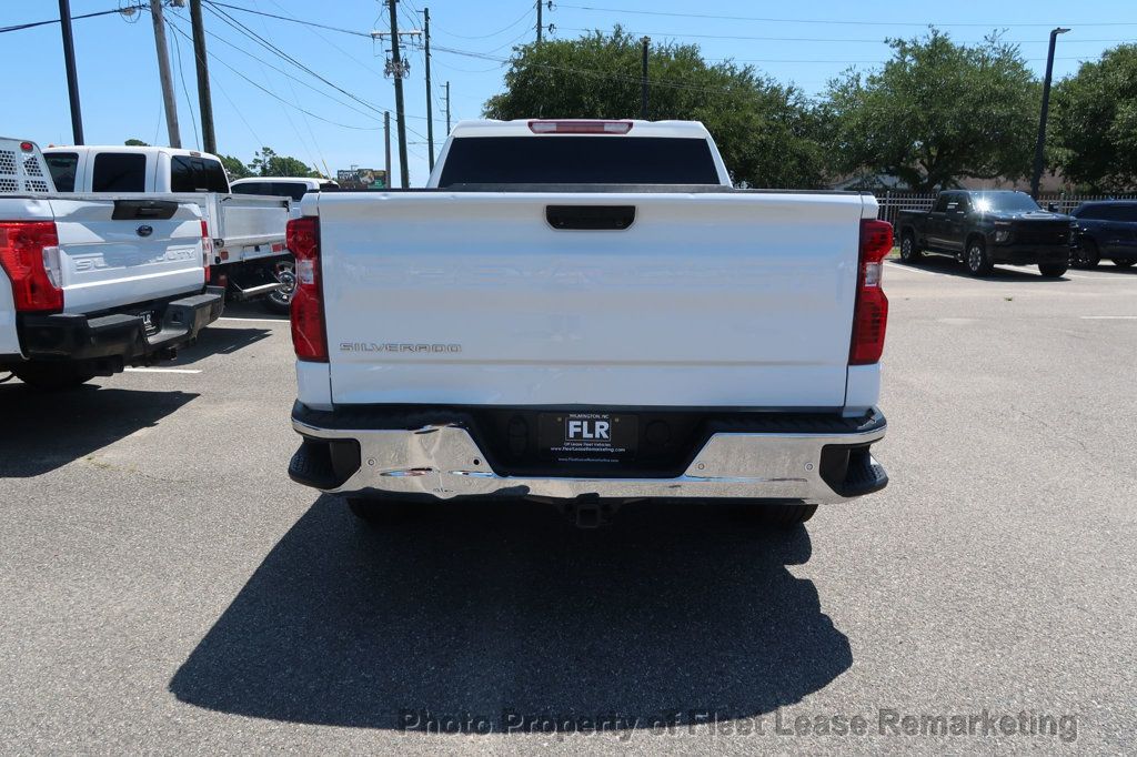 2023 Chevrolet Silverado 1500 Silverado 1500 4WD Crew Cab LWB - 23050000 - 3