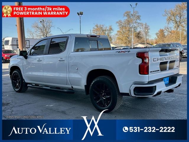 2023 Chevrolet Silverado 1500 Crew Cab RST Pickup 4D 6 1/2 ft - 22948381 - 4