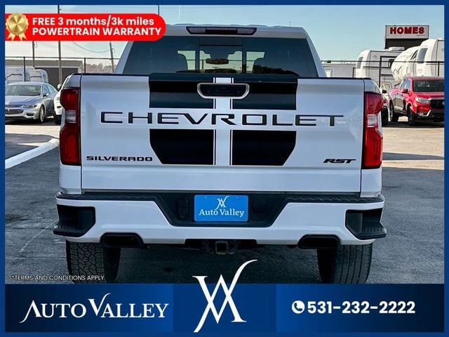 2023 Chevrolet Silverado 1500 Crew Cab RST Pickup 4D 6 1/2 ft - 22948381 - 5