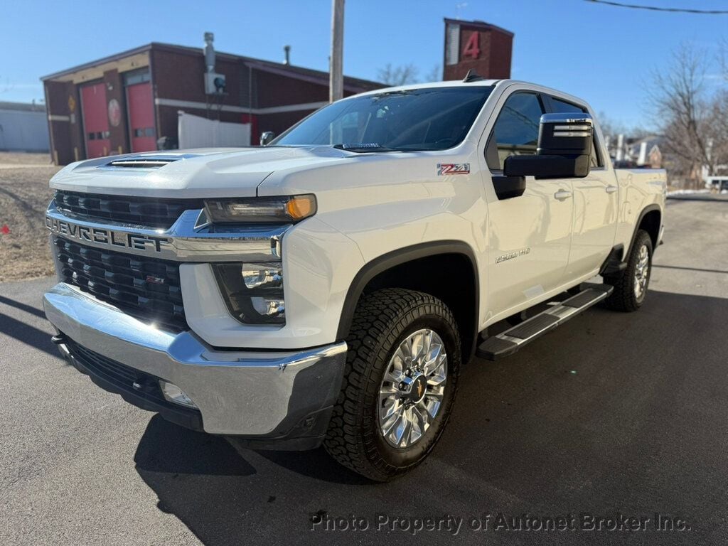 2023 Chevrolet Silverado 2500HD 6.6L Duramax Turbo Diesel - 22983852 | Video 1