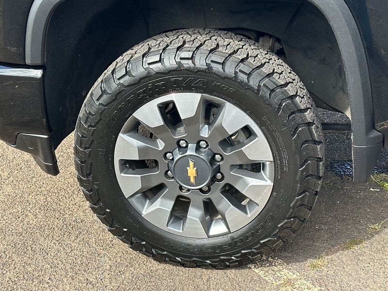 2023 Chevrolet Silverado 2500HD Custom - 23033012 - 11