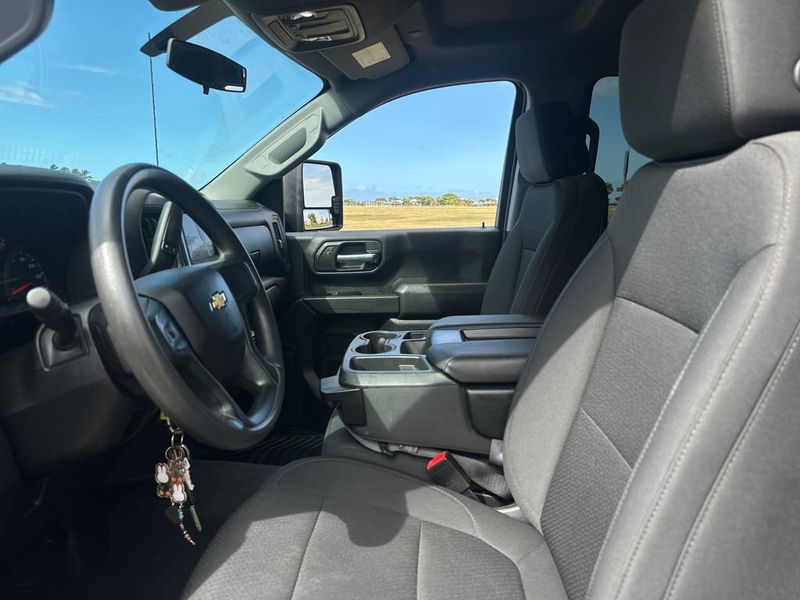 2023 Chevrolet Silverado 2500HD Custom - 23033012 - 12