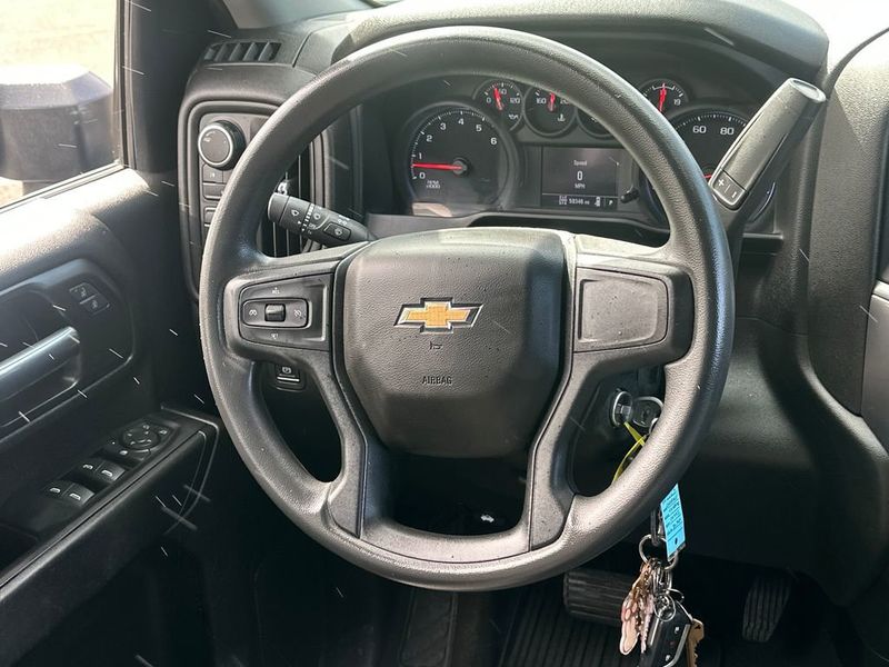 2023 Chevrolet Silverado 2500HD Custom - 23033012 - 17