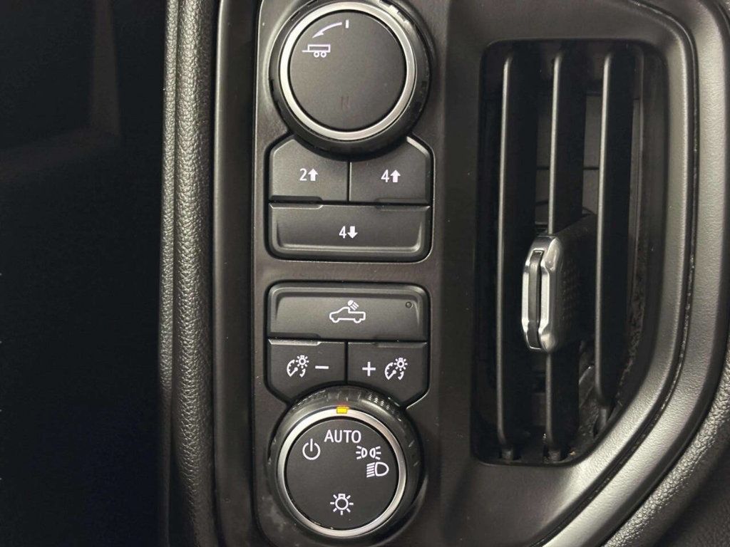2023 Chevrolet Silverado 2500HD Custom 4x4 4dr Crew Cab LB - 23031725 - 27