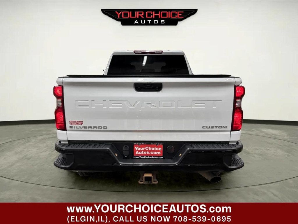 2023 Chevrolet Silverado 2500HD Custom 4x4 4dr Crew Cab LB - 23031725 - 3