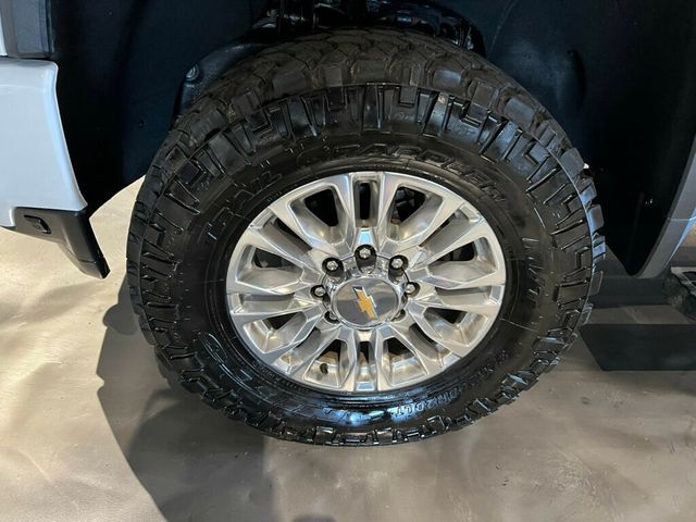 2023 Chevrolet Silverado 2500HD HighCountry/4WD/PwrSideSteps/Htd&CldSeats/HtdSteerWheel/NAV - 22932272 - 9