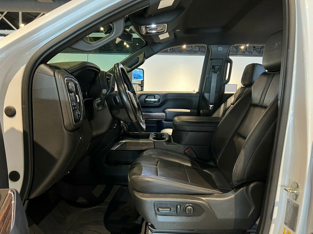 2023 Chevrolet Silverado 2500HD HighCountry/4WD/PwrSideSteps/Htd&CldSeats/HtdSteerWheel/NAV - 22932272 - 8