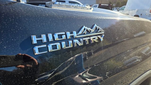 2023 Chevrolet Silverado 2500HD High Country Deluxe Z71 - 22964050 - 8