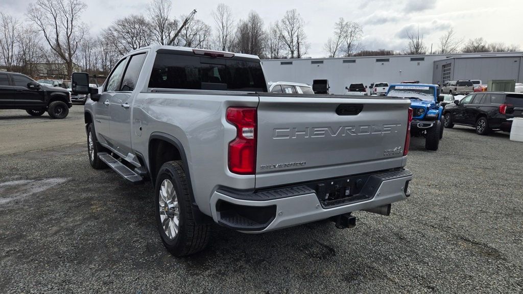 2023 Chevrolet Silverado 2500HD High Country Deluxe Z71 - 22987643 - 4