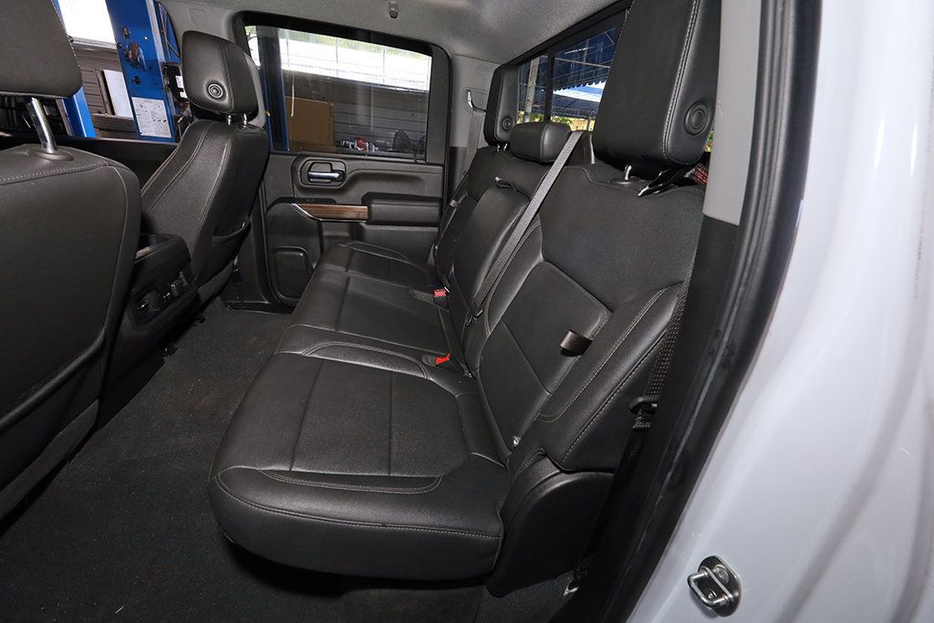2023 Chevrolet Silverado 3500HD LT photo 13