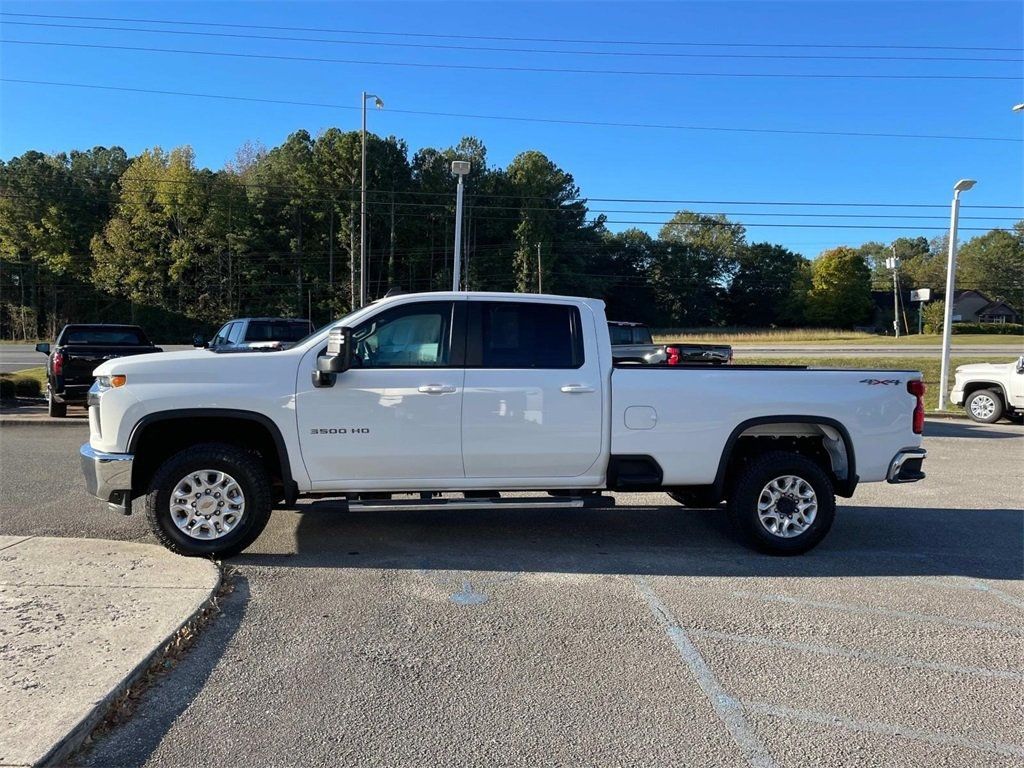 2023 Chevrolet Silverado 3500HD LT - 22744696 - 4