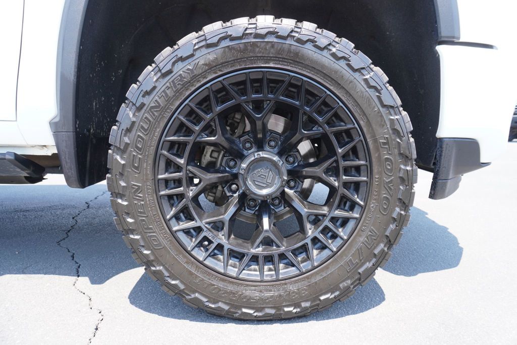 2023 Chevrolet Silverado 3500HD LTZ Z71 - 22893055 - 15