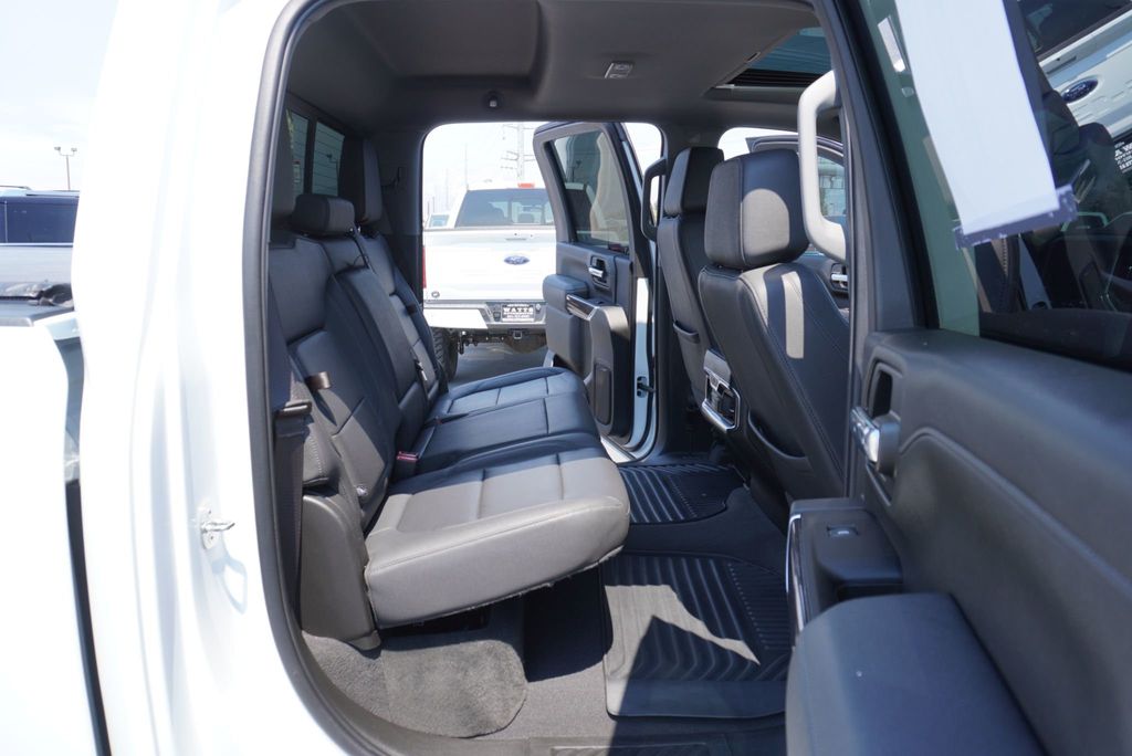 2023 Chevrolet Silverado 3500HD LTZ Z71 - 22893055 - 26