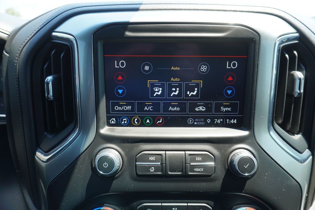 2023 Chevrolet Silverado 3500HD LTZ Z71 - 22893055 - 38