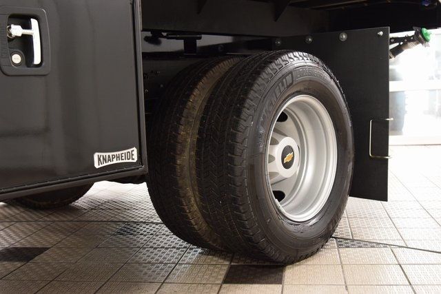 2023 Chevrolet Silverado 3500HD Work Truck photo 12
