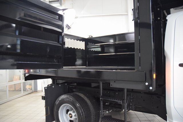 2023 Chevrolet Silverado 3500HD CC 3500HD CREW 4X4 * DURAMAX * LANDSCAPE DUMP * LIKE NEW!! - 22891350 - 44