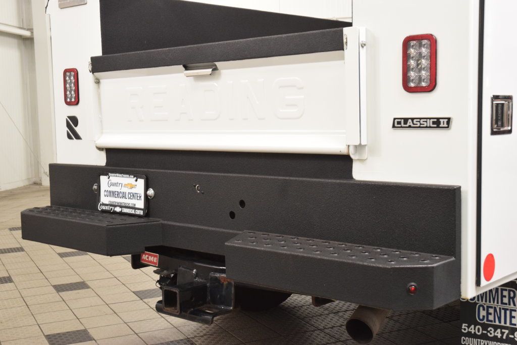 2023 Chevrolet Silverado 3500HD CC 3500HD CREW * 6.6 V8 * READING UTILITY W/ RACK * 1 OWNER - 23085471 - 12
