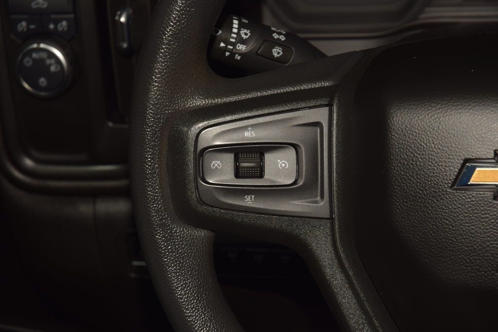 2023 Chevrolet Silverado 3500HD CC 3500HD CREW * 6.6 V8 * READING UTILITY W/ RACK * 1 OWNER - 23085471 - 27