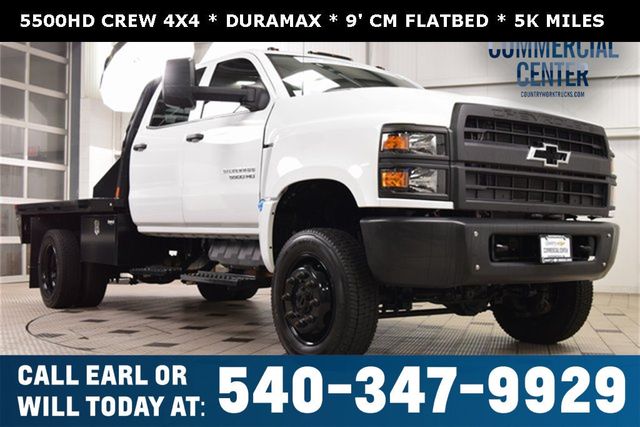 2023 Chevrolet Silverado 5500HD 5500HD CREW 4X4 * DURAMAX * 9' CM FLATBED * 5K MILES - 22912015 - 0