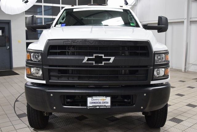 2023 Chevrolet Silverado 5500HD 5500HD CREW 4X4 * DURAMAX * 9' CM FLATBED * 5K MILES - 22912015 - 1