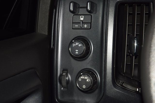 2023 Chevrolet Silverado 5500HD Work Truck photo 19