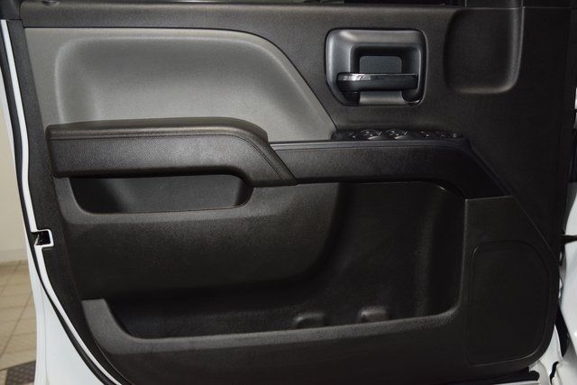 2023 Chevrolet Silverado 5500HD Work Truck photo 27