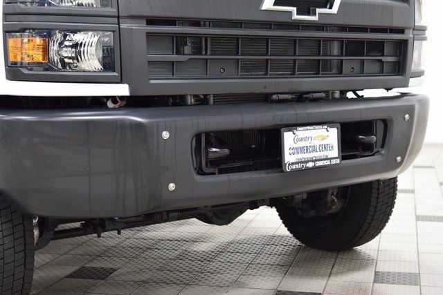 2023 Chevrolet Silverado 5500HD Work Truck photo 5