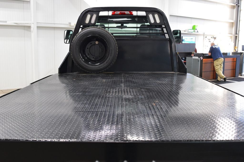 2023 Chevrolet Silverado 5500HD 5500HD REG CAB 4X4 * DURAMAX * 11' FLATBED * 1 OWNER - 23004138 - 14