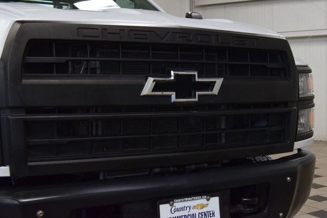 2023 Chevrolet Silverado 5500HD 5500HD REG CAB 4X4 * DURAMAX * 11' FLATBED * 1 OWNER - 23004138 - 4