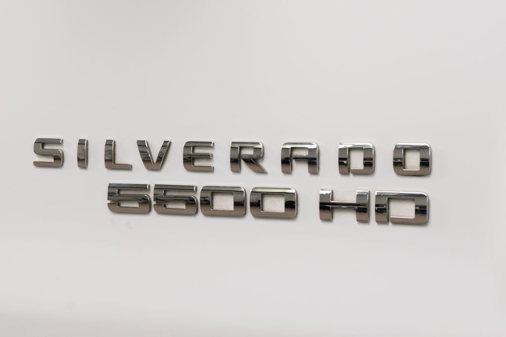 2023 Chevrolet Silverado 5500HD 5500HD REG CAB 4X4 * DURAMAX * 11' FLATBED * 1 OWNER - 23004138 - 8