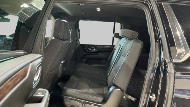 2023 Chevrolet Suburban 2WD 4dr LS - 22990017 - 16