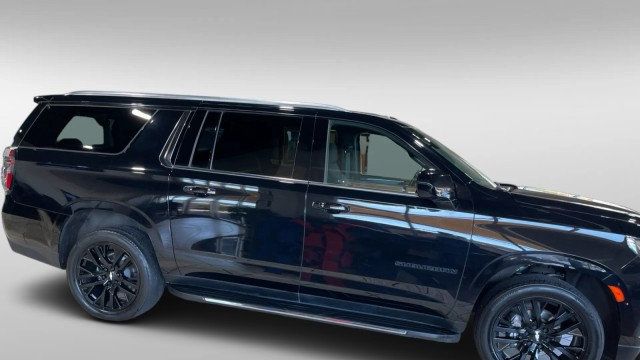 2023 Chevrolet Suburban 2WD 4dr LS - 22990017 - 2