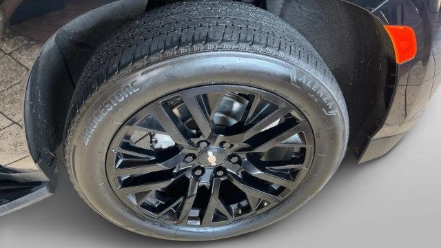 2023 Chevrolet Suburban 2WD 4dr LS - 22990017 - 8