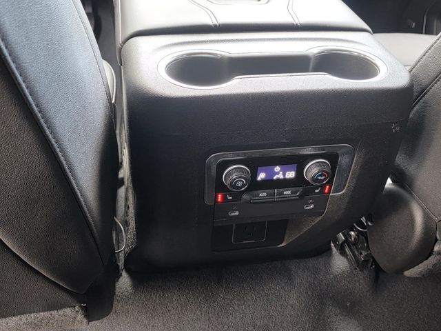 2023 Chevrolet Suburban 2WD 4dr LT - 22951748 - 8