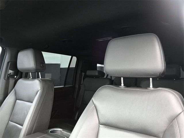 2023 Chevrolet Suburban 2WD 4dr LT - 22945208 - 13
