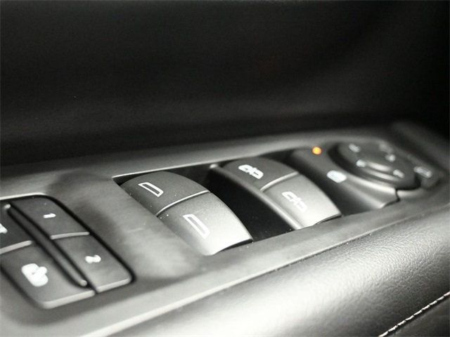 2023 Chevrolet Suburban 2WD 4dr LT - 22945208 - 32