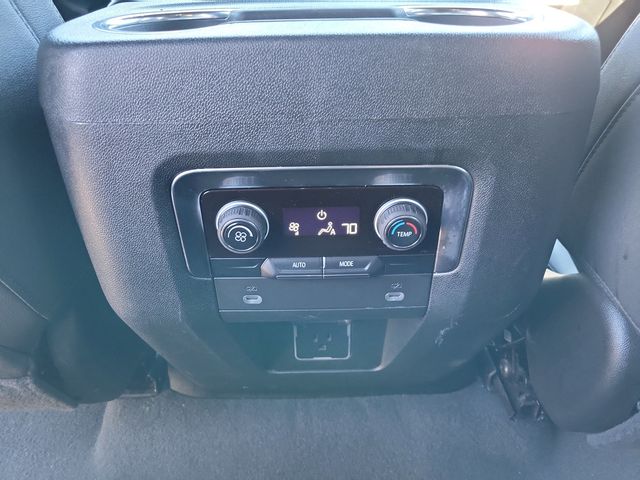 2023 Chevrolet Suburban 2WD 4dr LT - 22928940 - 9