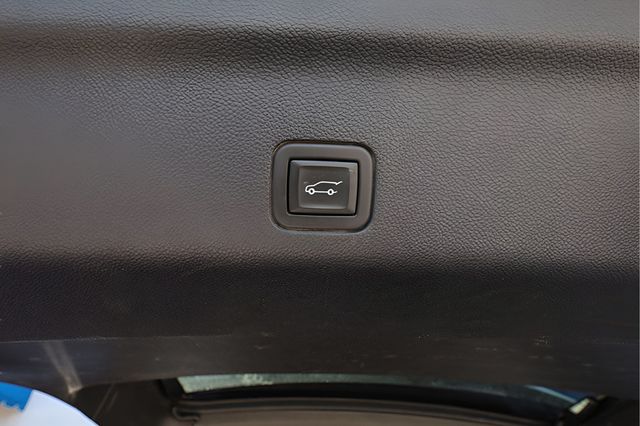 2023 CHEVROLET SUBURBAN 2WD 4dr Premier - 22986702 - 20