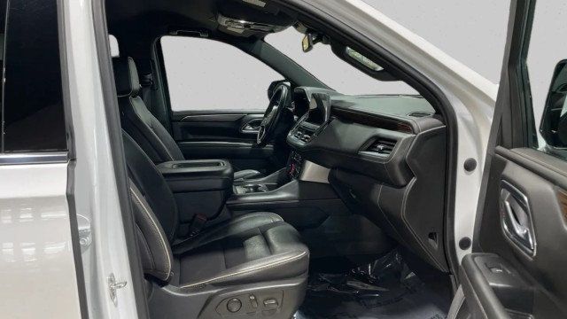 2023 Chevrolet Suburban 2WD 4dr Premier - 22990561 - 12