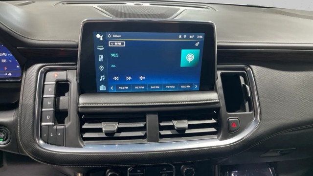 2023 Chevrolet Suburban 2WD 4dr Premier - 22990561 - 16