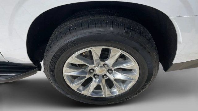 2023 Chevrolet Suburban 2WD 4dr Premier - 22990561 - 19