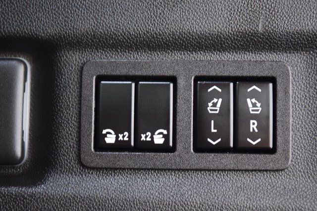 2023 Chevrolet Suburban 4WD 4dr High Country - 22918064 - 22