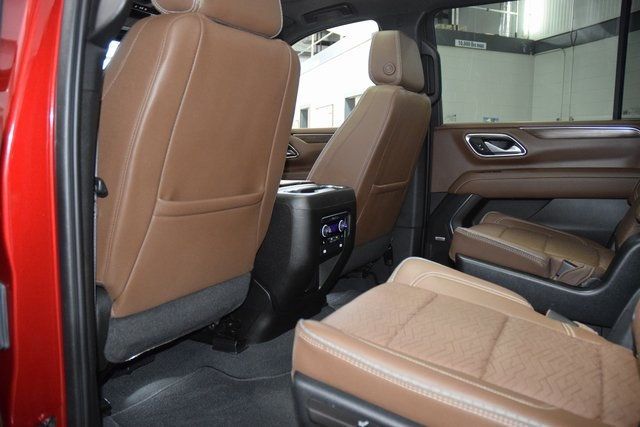 2023 Chevrolet Suburban 4WD 4dr High Country - 22918064 - 39