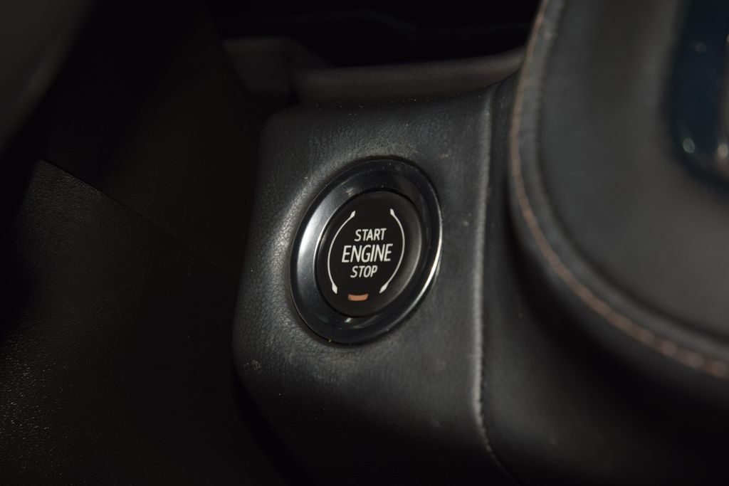 2023 Chevrolet Suburban 4WD 4dr High Country - 23019714 - 31