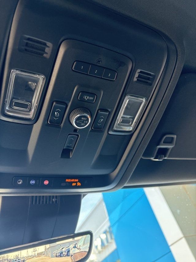 2023 Chevrolet Suburban 4WD 4dr Premier - 22978574 - 16