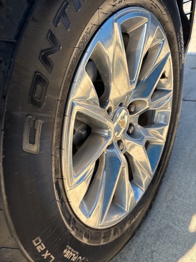 2023 Chevrolet Suburban 4WD 4dr Premier - 22978574 - 26