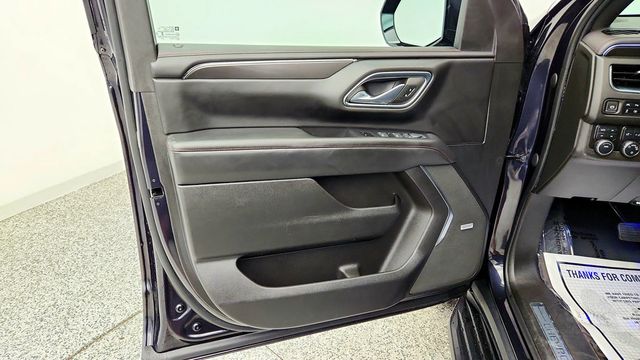 2023 Chevrolet Suburban 4WD 4dr RST w/ Luxury Package & Panoramic Sunroof - 23085328 - 10